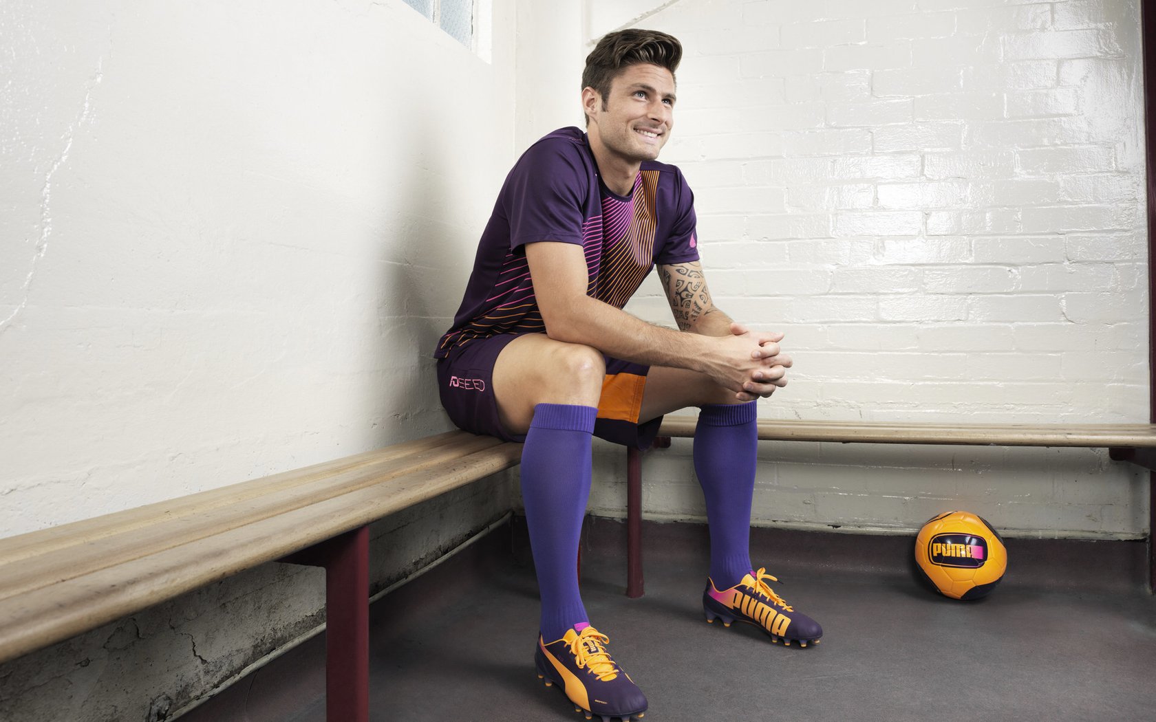 法国队遭遇惨败，欧预赛形势变得严峻，法国欧预赛成绩